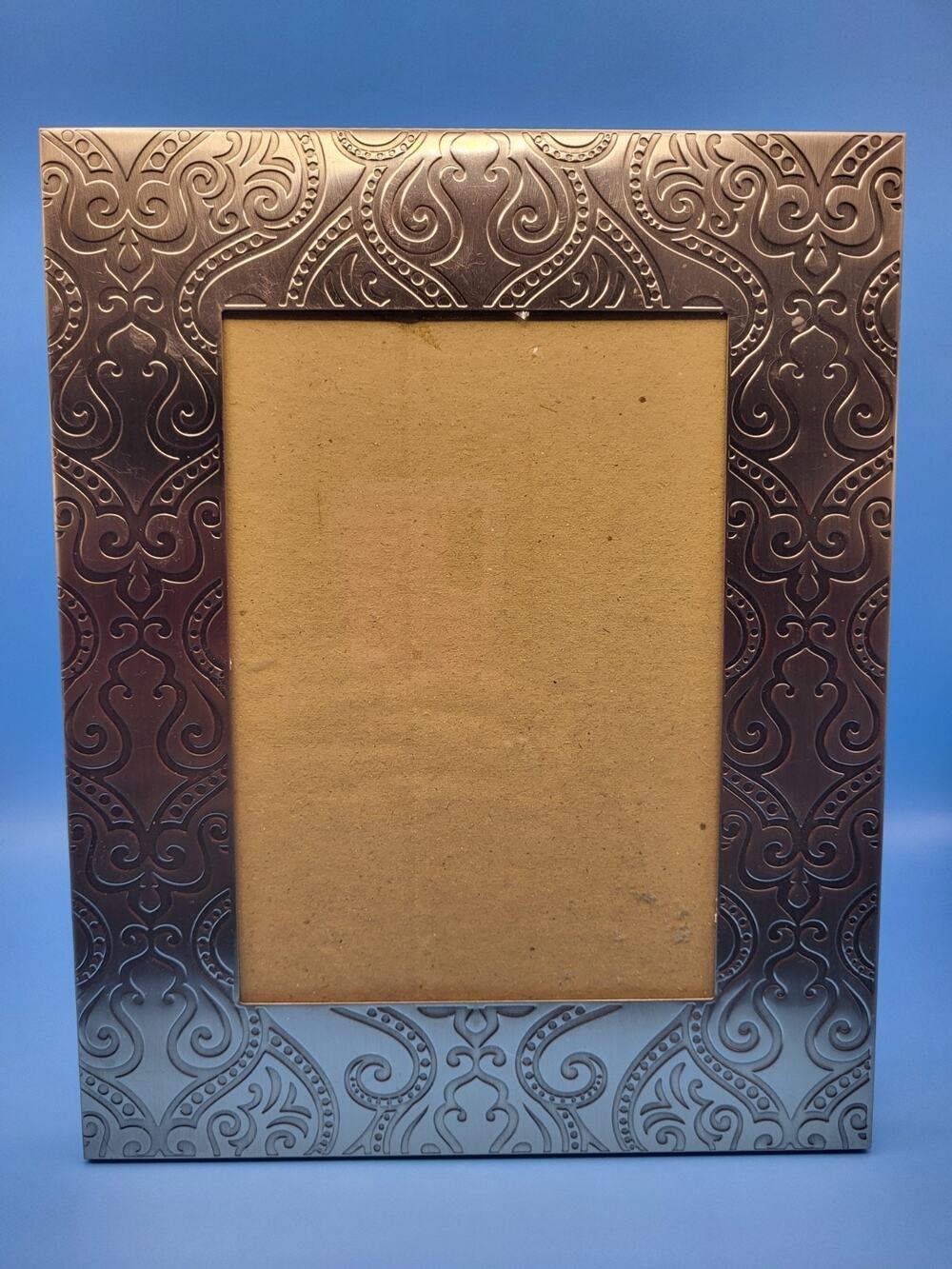 PHOTO FRAME HB Group Silver-Tone Scrolled Ornate Metal~Tabletop or Wall K21